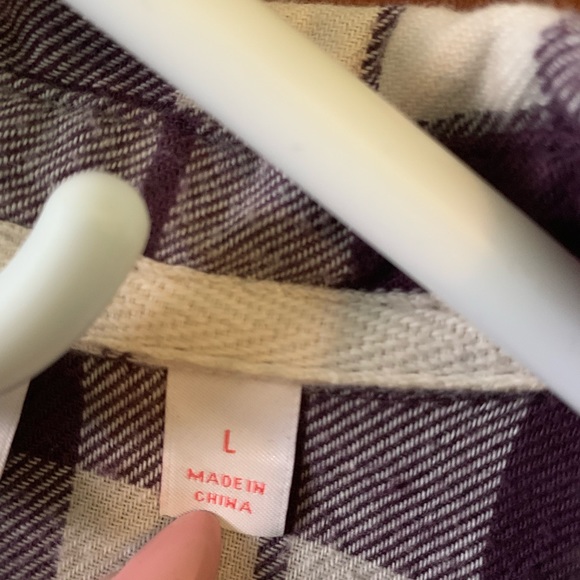 Make + Model purple Flannel - Picture 2 of 4